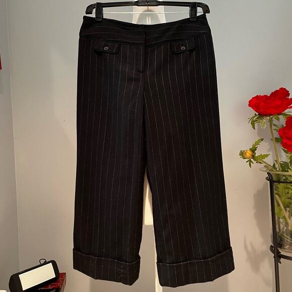 NEW Ann Taylor Pinstriped Wide Leg Cropped Cuffed Career Capri Suit Trousers 4P - Picture 2 of 13